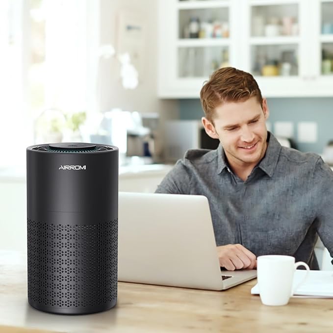 AIRROMI Air Purifier for Bedroom with HEPA 3-in-1 Filter, Pet Air Purifier for Home Cat Pee Smell, Covers Upto 990 Ft², Quiet 360°intake Air Cleaner for pet hair,allergies,Dust,Smoke A2001 Black-CubbioJoy