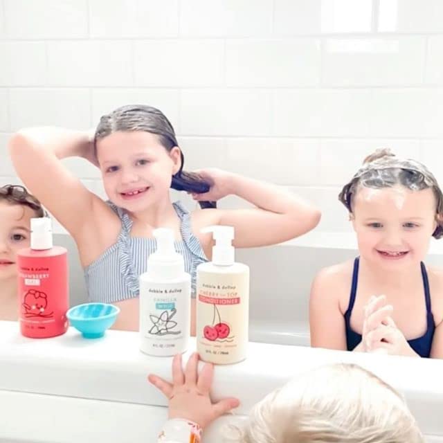 Dabble & Dollop Strawberry + Vanilla Body Wash & Shampoo – 3-in-1 Natural Bubble Bath for Kids, Made in USA, No Parabens or Sulfates, Vegan, Gluten-Free, Tear-Free (2-Pack)-CubbioJoy