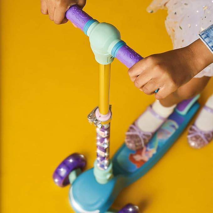 Jetson Character Kids Kick Scooter, LED Lights on Stem & Light-Up Wheels, Lightweight Frame, Height-Adjustable Handlebar, Lean-to-Steer System, Easy-Fold Mechanism-CubbioJoy