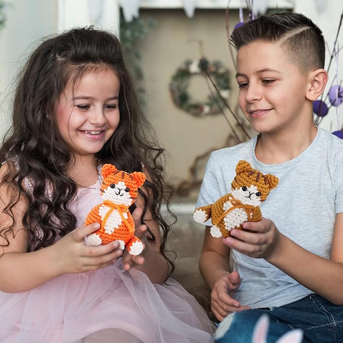 Crochet Kit for Beginners, 2PCS Cat Crochet Animal Kit with Step-by-Step Video Tutorials, Beginner Crochet Kit for Adults, Crochet Starter Kit for Kids, Learn to Crochet, Stuffed Animal Knitting Kit-CubbioJoy