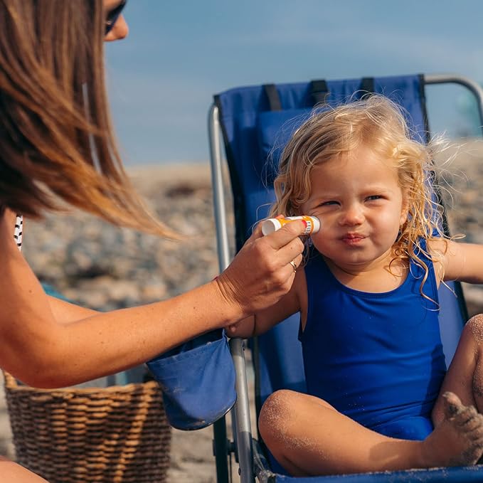 Badger Mineral Kids Sunscreen Face Stick SPF 35, Zinc Oxide Travel Size Sunscreen Stick for Kids, 97% Organic Ingredients, Reef Safe, Water Resistant, .65 oz-CubbioJoy