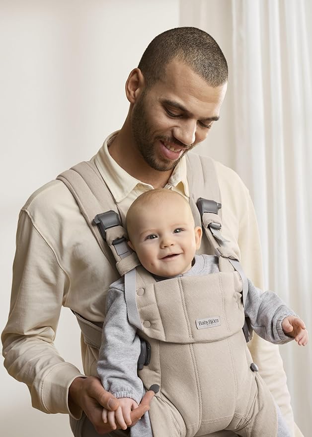 BabyBjörn Baby Carrier Harmony, Woven mélange, Light Beige | 3-in-1 Ergonomic Baby Carrier; Newborn, Facing-in, Outward-Facing, and Back Carrying Positions Supported (7-40 lbs), Newborn to Toddler-CubbioJoy