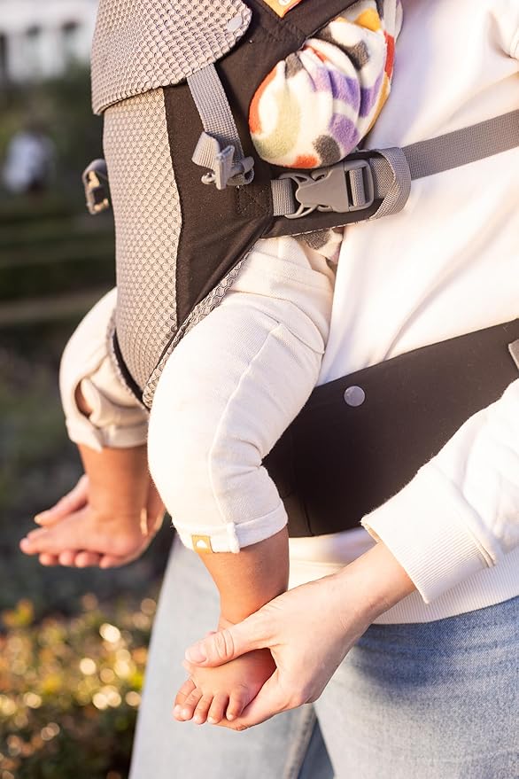 Beco Gemini Baby Carrier from Newborn to Toddler - Certified Ergonomic Newborn Baby Carrier for Infants and Children of 7-35 lbs - M Shape, Adjustable Seat, Breathable 3D Mesh (Cool Black)-CubbioJoy