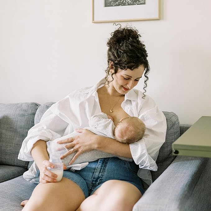 Dr. Brown's 100% Silicone One-Piece Breast Pump,Hands-Free Breast Milk Collector with Anti-Colic Options+ Baby Bottle (4 oz/120 mL),Level 1 Nipple,Travel Lid and Travel Bag-CubbioJoy