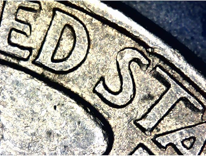 Amscope UBW500X0200M Digital 2MP USB Microscope, 5X-500X Magnification, 4X 3D Digital Zoom, Built-In Eight LED Light Source, Table Stand, Includes Software CD-CubbioJoy