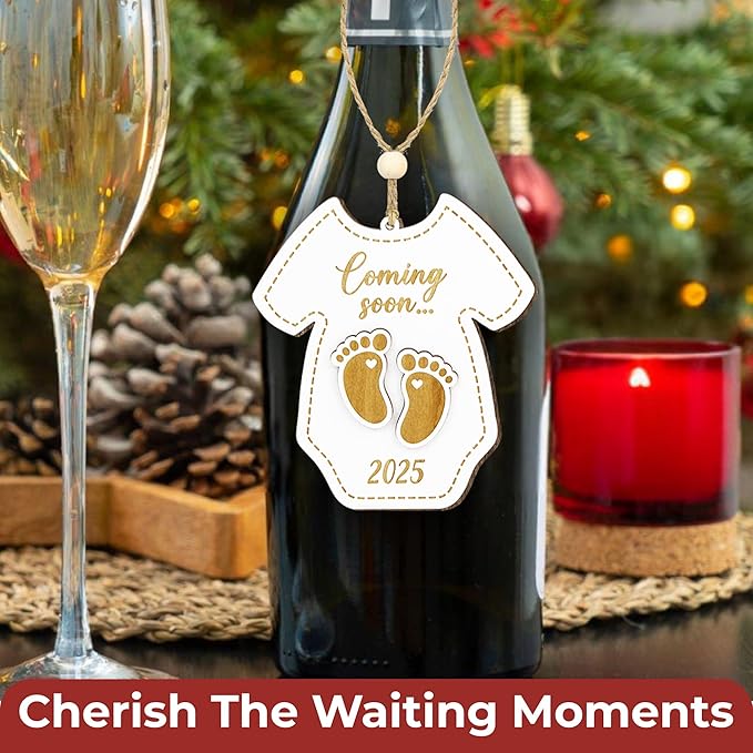 Christmas Pregnancy Announcement Ornament - New Baby Coming Soon 2025 Ornaments, Pregnant Christmas Ornament 2024 for Husband Mom, Expecting Parents to Be Gifts Baby Announcement Ideas-CubbioJoy