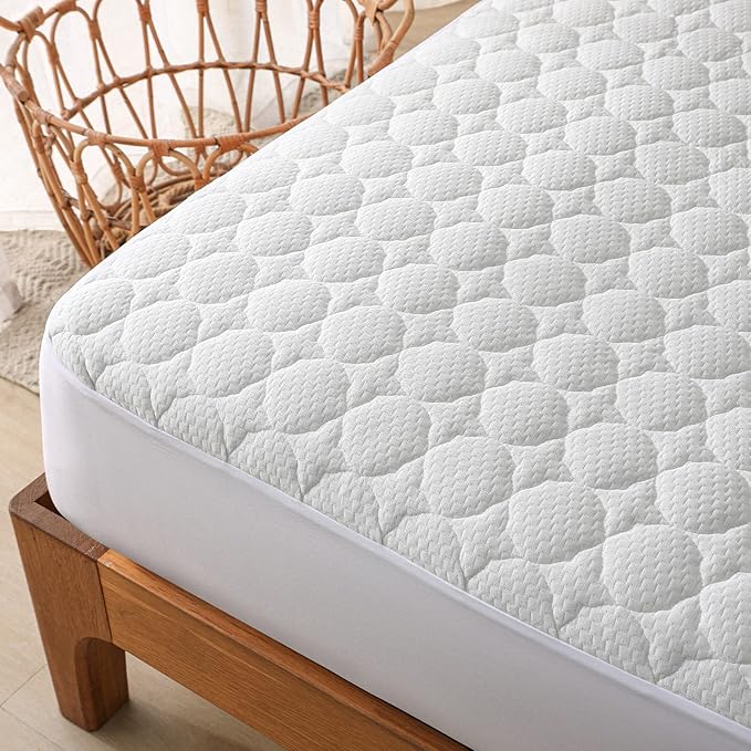 California King Size Waterproof Mattress Protector Fitted Quilted Mattress Pad Cover with Deep Pocket Up to 18''-CubbioJoy