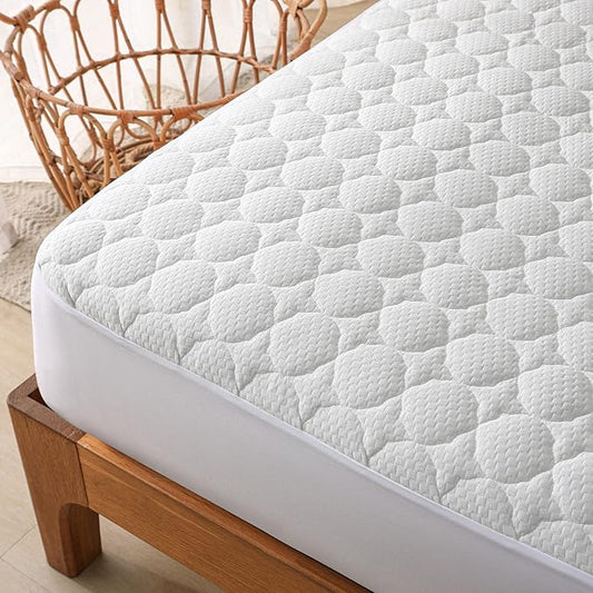 California King Size Waterproof Mattress Protector Fitted Quilted Mattress Pad Cover with Deep Pocket Up to 18''-CubbioJoy