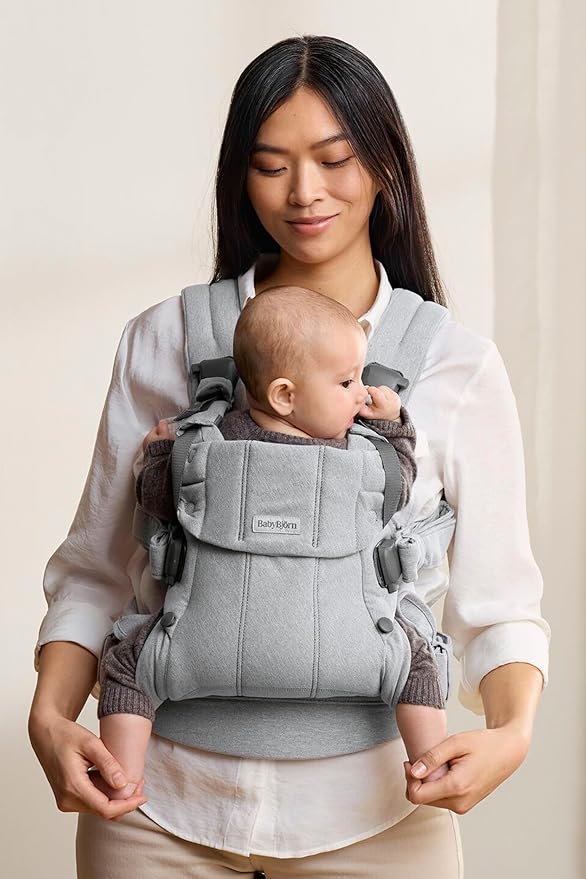 BabyBjörn Baby Carrier Harmony, Light Gray, Woven Mélange, 3-in-1 Ergonomic Baby Carrier, Newborn, Facing-in, Outward-Facing, and Back Carrying Positions Supported (7-40 lbs), Newborn to Toddler-CubbioJoy